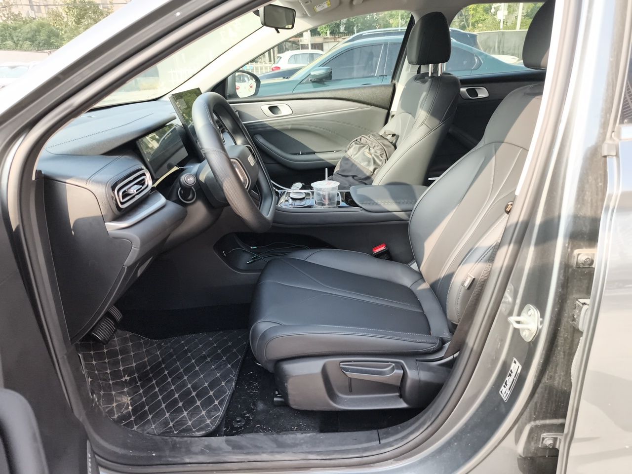Geely Galaxy Stellar 6 2026 Model 60km Sailing Edition — снимка 12