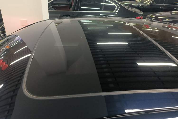 Used BMW 5 Series 2023 530Li Leading Model M Sport Package Roof