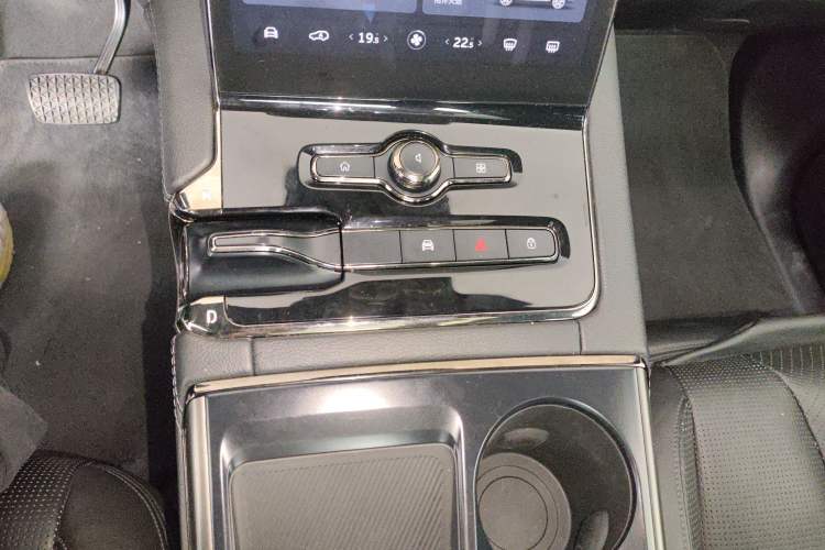 Used Nio ES8 2020 415 km Range 6-Seater Version