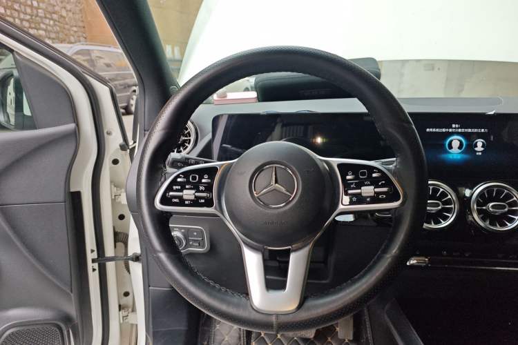 Used Mercedes-Benz B-Class 2021 B 200 Sport Edition Steering Wheel