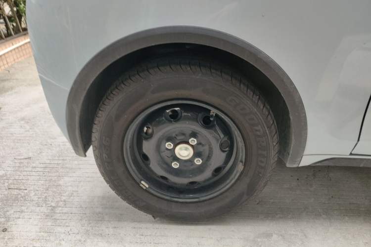 Used Baojun KiWi EV 2022 Designer Lite Edition Lithium Iron Phosphate