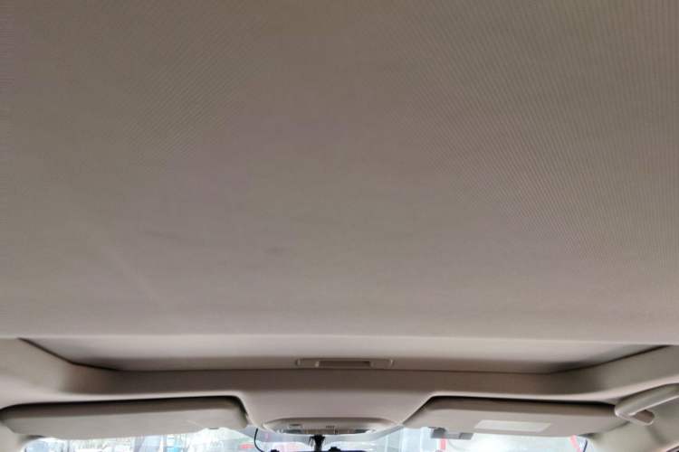 Used Ford Escort 2015 1.5L Automatic Fashion Model Headliner