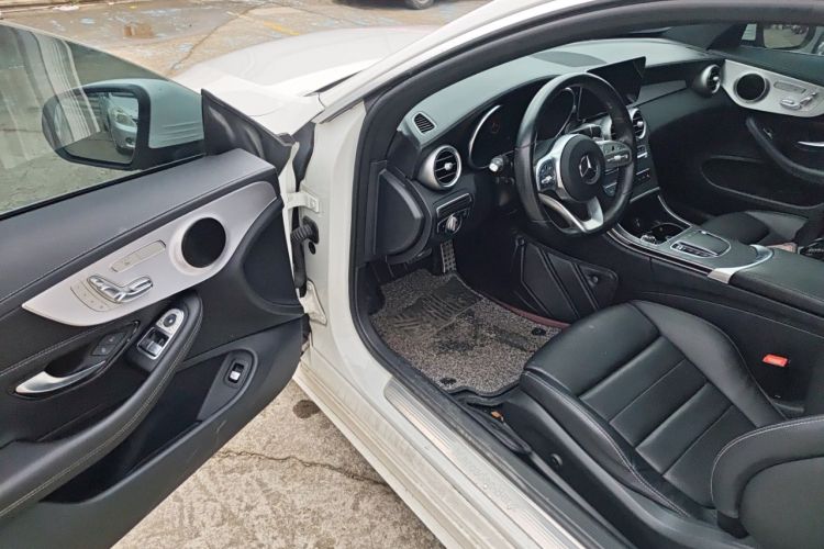 Used Mercedes-Benz C-Class 2021 C 260 Coupe Driver Seat
