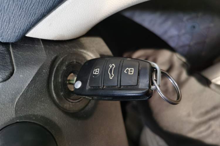 Used Chery Arrizo 7 2015 1.6L Manual Zhi Ling Edition
