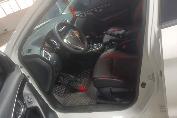 Used Nissan Qashqai 2017 2.0L CVT Smart Enjoyment Version China VI Standard