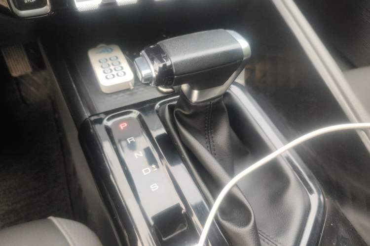 Used Baojun RC-5 2020 1.5T CVT Smart Luxury Edition Gear Lever