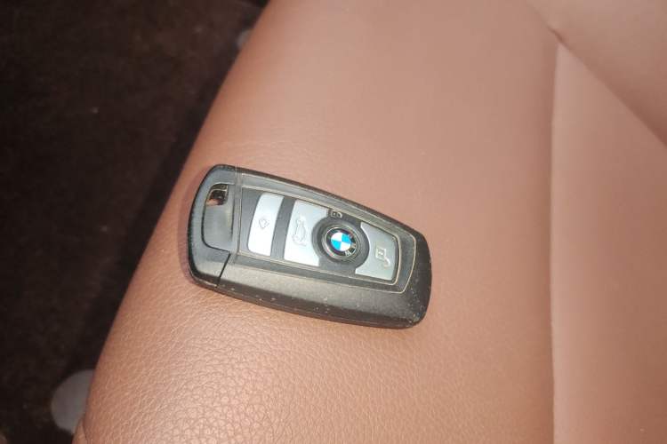 Used BMW 5 Series 2017 520Li Elegant Edition Vehicle Key