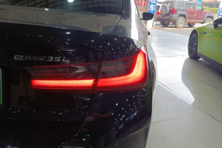 Used BMW i3 2024 eDrive 35 L