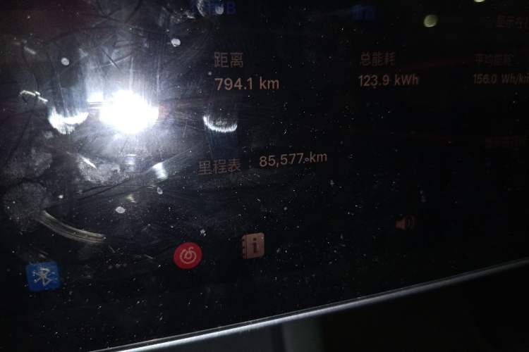 Used Tesla Model Y 2021 Revised Version 2 Long-Range All-Wheel-Drive Edition Odometer Close Up