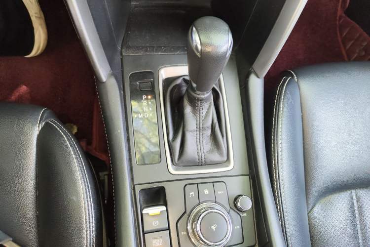 Used Mazda CX-4 2016 2.0L Automatic 2WD Blue Sky Dynamic Leather Edition