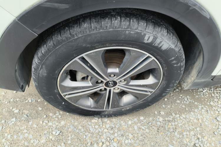 Used Hyundai ix25 2015 1.6L Automatic Two-Wheel Drive Smart GLS Trim