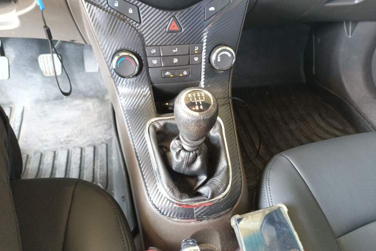 Used Chevrolet Cruze 2015 1.5L Classic SL MT
