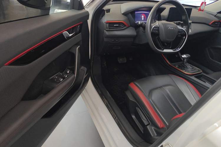 Used Dongfeng Aeolus Yixuan 2021 230T Automatic Chasing Shadow Edition
