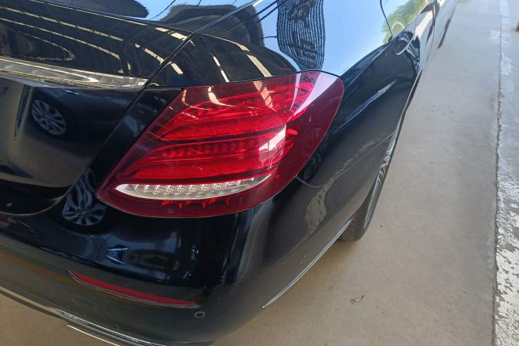 Used Mercedes-Benz E-Class 2020 E 300 L Stylish Model Right Rear Taillight