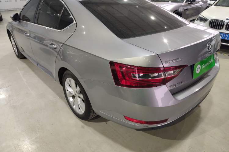 Used Skoda Superb 2018 TSI330 DSG Comfort Edition China VI Standard
