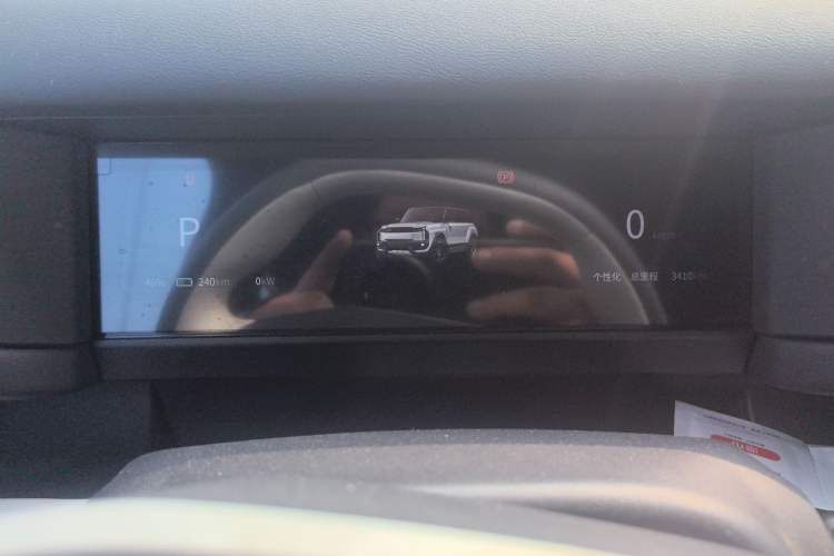 Used iCAR 03T 2024 520km Two-Wheel Drive Long-Range Version Instrument Cluster