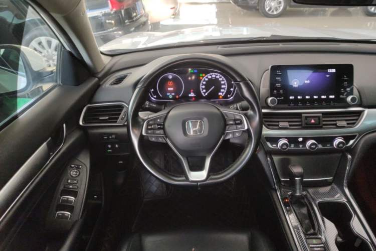 Used Honda Accord 2018 260TURBO Luxury Edition China VI Steering Wheel