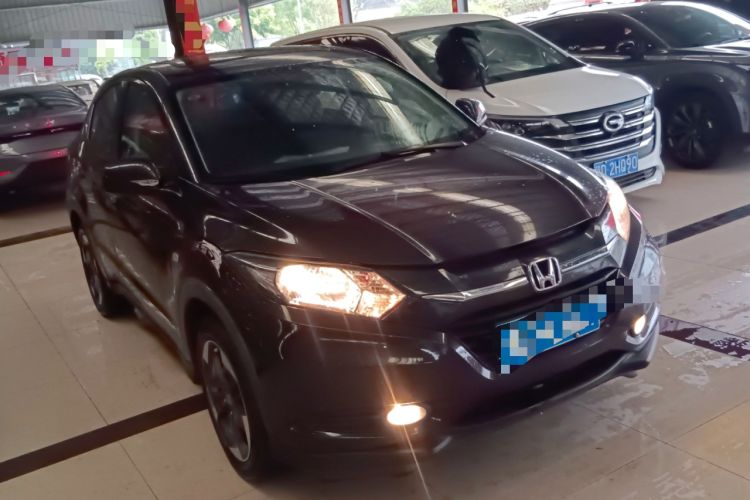 Used Honda Vezel 2016 1.8L CVT Front-Wheel Drive Pioneer Edition
