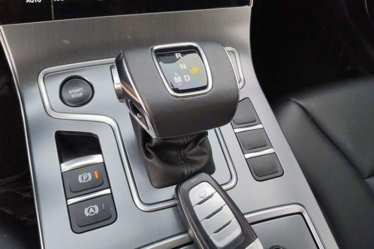 Used Hongqi H5 2022 Classic Model Facelift 1.5T DCT Qiyun Edition