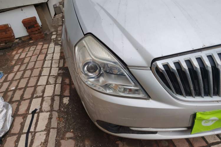 Used Buick Excelle 2013 1.5L Automatic Classic Model
