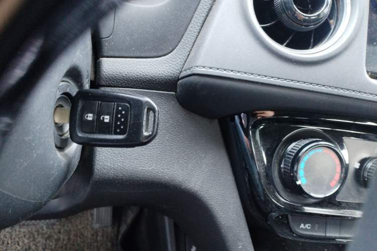 Used Honda XR-V 2015 1.5L LXi CVT Classic Edition