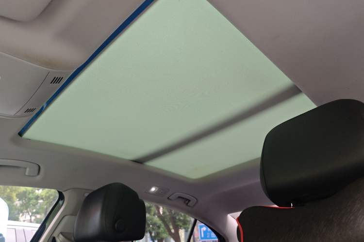 Used Volkswagen Magotan 2017 330TSI DSG Luxury Model
