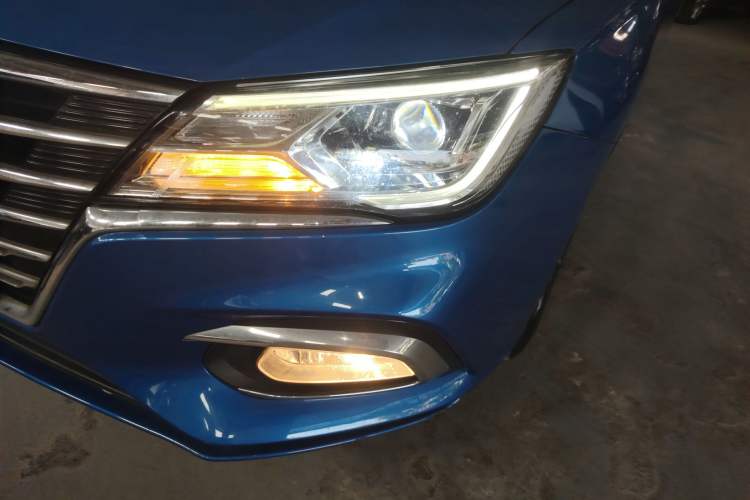 Used Roewe i5 2020 1.5L Manual 4G Connect Leehao Flagship Edition
