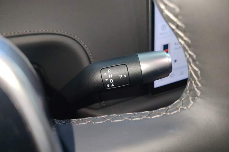 Used Li Auto L6 2025 Pro Smart Refresh Edition Gear Lever