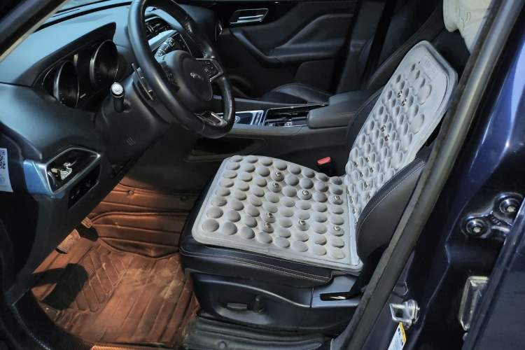 Used Jaguar F-PACE 2018 2.0T Four-Wheel Drive Urban Luxury Edition Left Front Seat