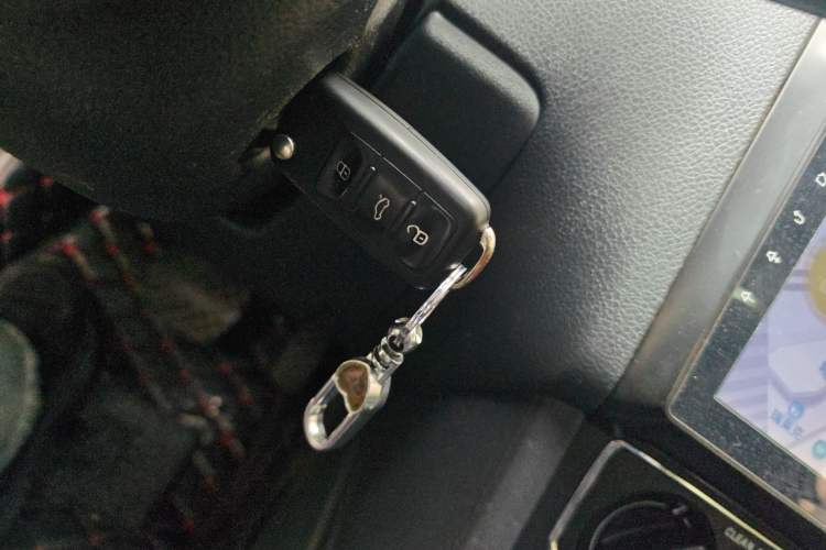 Used Volkswagen Polo 2016 1.6L Automatic Comfort Model Vehicle Key