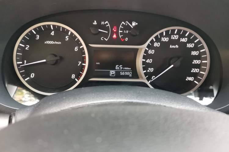 Used Nissan Lannia 2019 1.6L CVT Smart Connect Smart Cool Version China V Standard Odometer Close Up