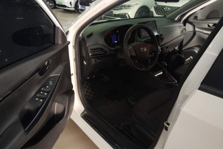 Used Hyundai Celesta 2020 1.6L Automatic GL Enjoyable Edition
