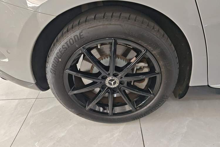 Used Mercedes-Benz EQE 2022 350 Pioneer Edition