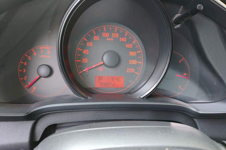 Used Honda Fit 2014 1.5L SE CVT Fashion Model