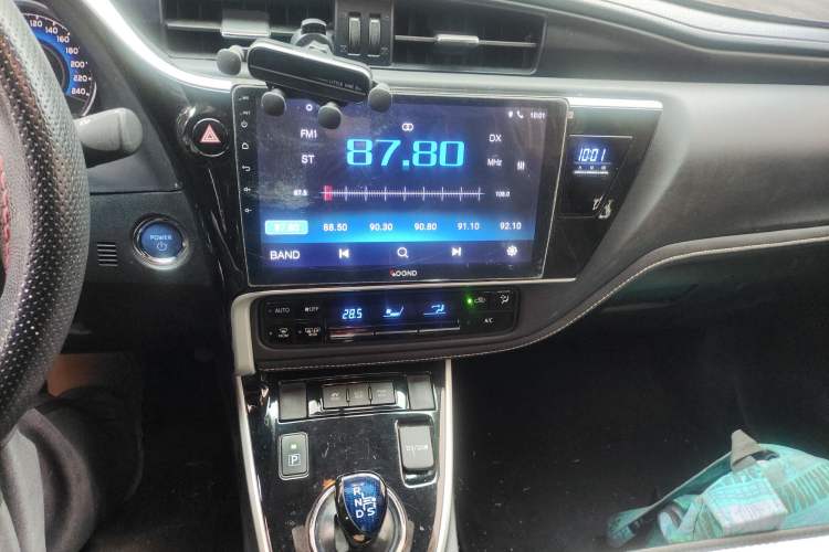 Used Toyota Corolla 2017 Revised Dual-Engine 1.8L E-CVT Leading Edition Audio And AC Panel