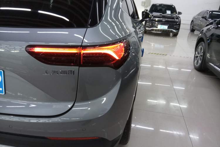 Used Buick Envision 2025 25T Entry-Grade Platinum Edition