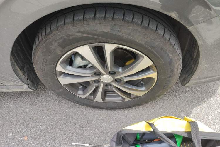 Used CHANGAN Eado 2025 PLUS 1.4T Dual-Clutch High-Energy Version
