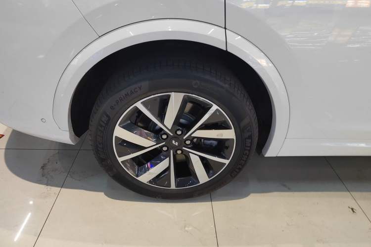 Used Li Auto L7 2023 Air model
