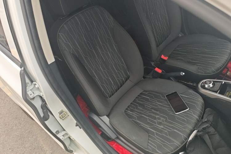 Used CHANGAN Benni E-Star 2022 National Edition Colorful Limited Edition (Fast-Charging Version) Lithium Iron Phosphate

