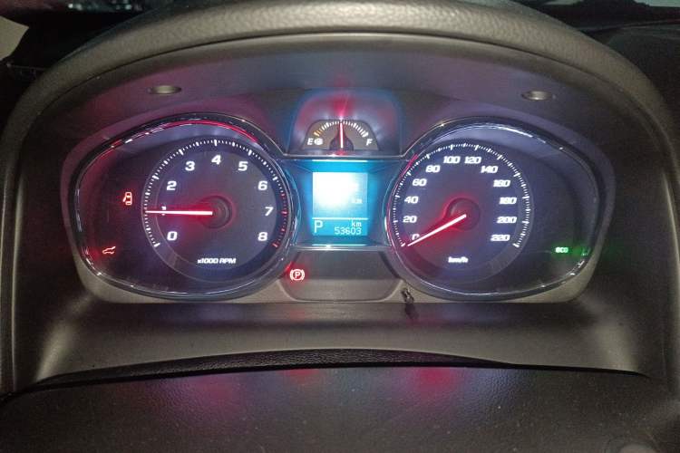 Used Chevrolet Captiva 2017 2.4L Two-Wheel Drive Luxury Edition 7 Seats
