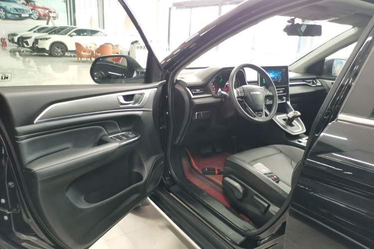 Used Haval M6 2021 PLUS 1.5T DCT Comfort Edition
