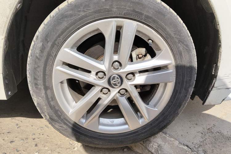 Used Toyota Levin 2019 185T CVT Luxury Edition China VI Standard