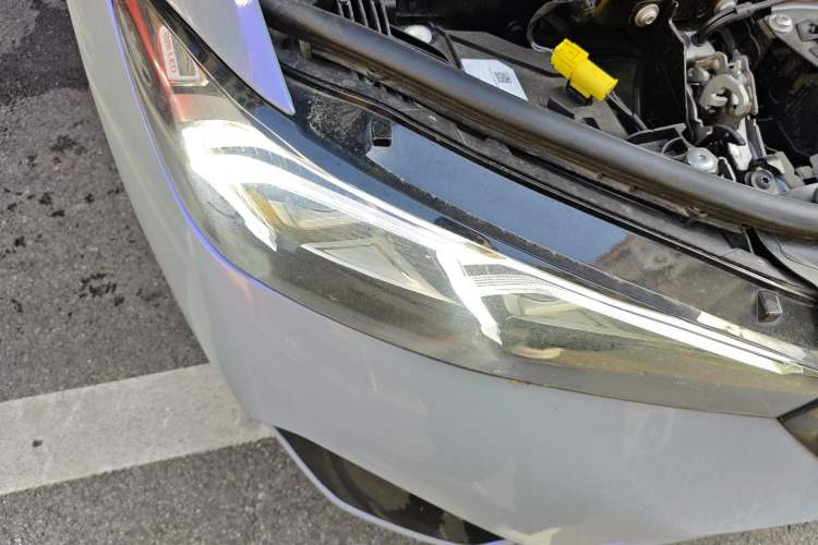 Used BMW 3 Series 2024 325Li M Sport Night Edition Package Right Front Headlight