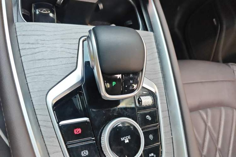 Used Chery Tiggo 8 PRO 2025 290T Two-Wheel Drive Prestige Edition Gear Lever