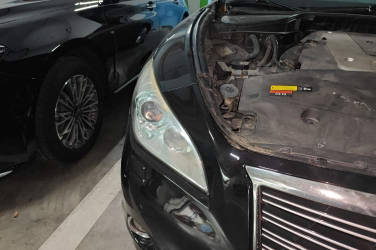 Used Infiniti M Series 2012 M25L Comfort Edition Right Front Headlight