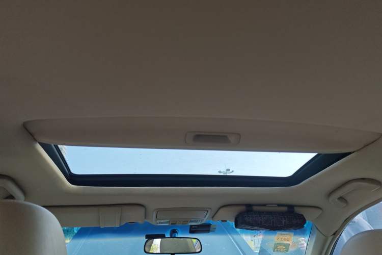 Used Honda Accord 2010 2.4L LX Headliner