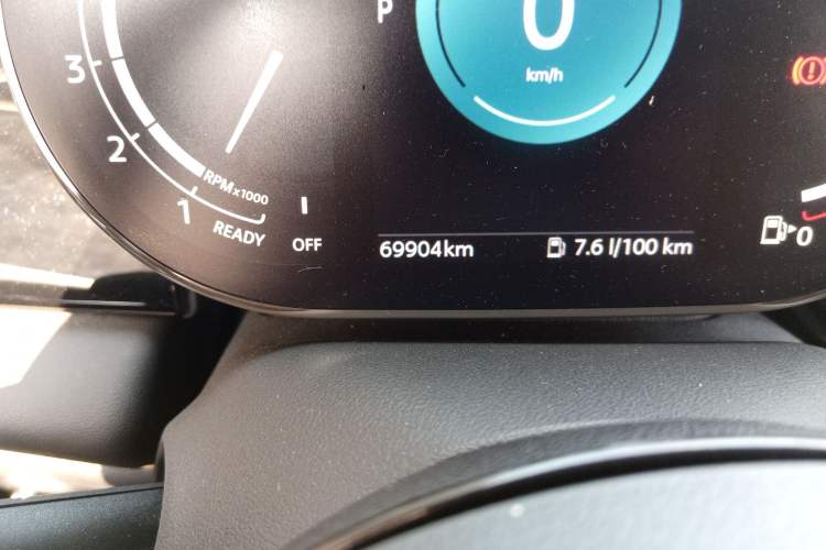 Used MINI 2022 2.0T COOPER S Classic Edition Odometer Close Up