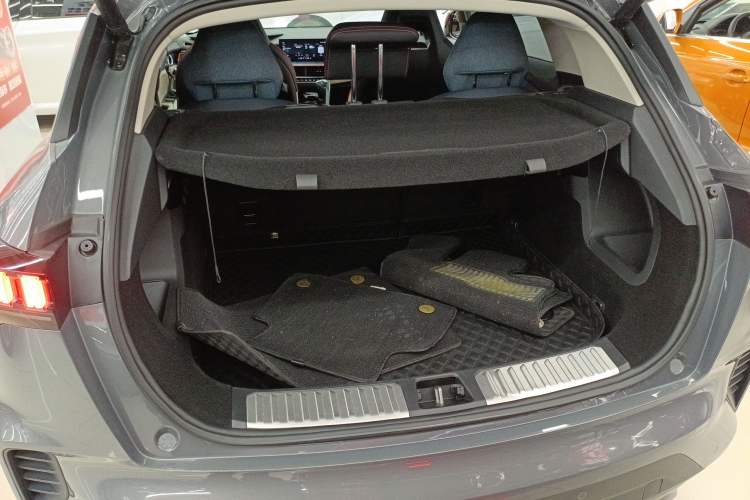 Used Lynk & Co 06 2020 1.5T YAO Halo