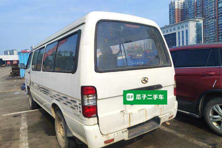 Used King Long Golden Way 2016 2.0L Value-Plus Edition 4G20