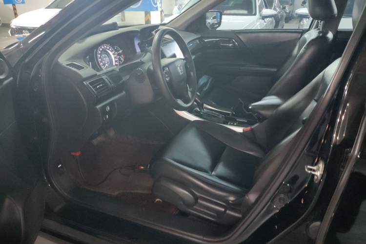 Used Honda Accord 2016 2.0L Comfort Edition
